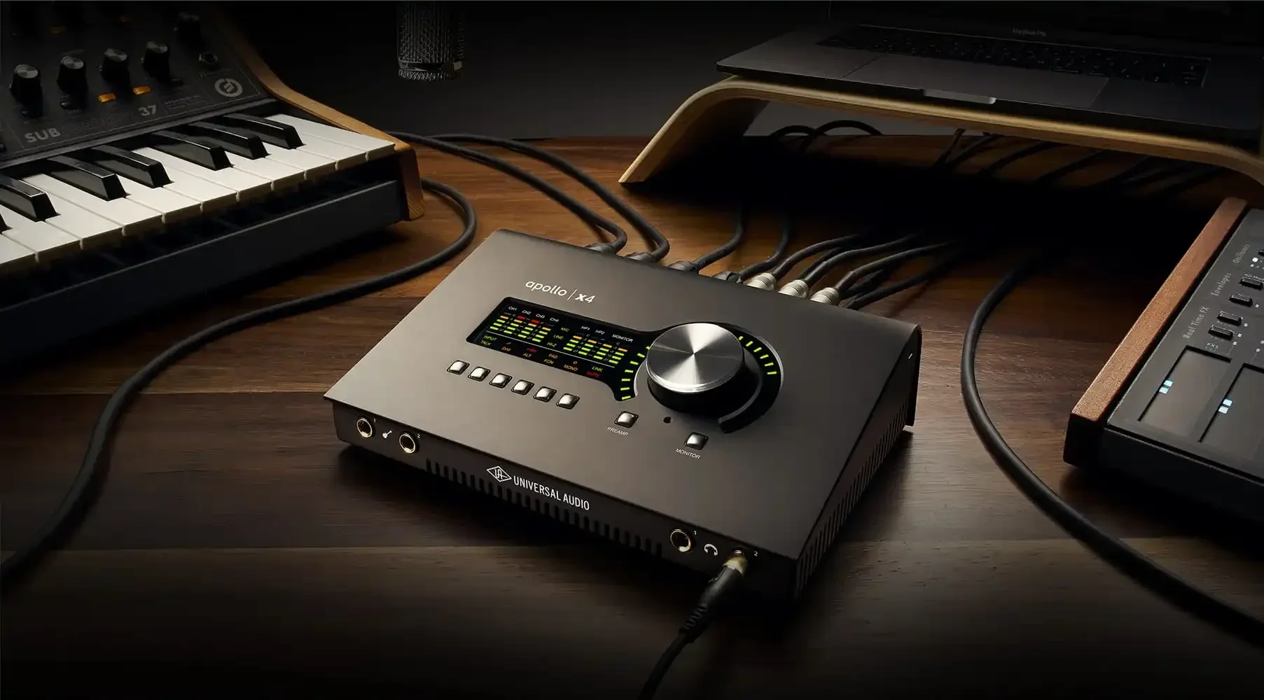 

SUMMER SALES DISCOUNT ON Best Quality Universal Audio Universal Audio Apollo X8P Thunderbolt 3 audio interface