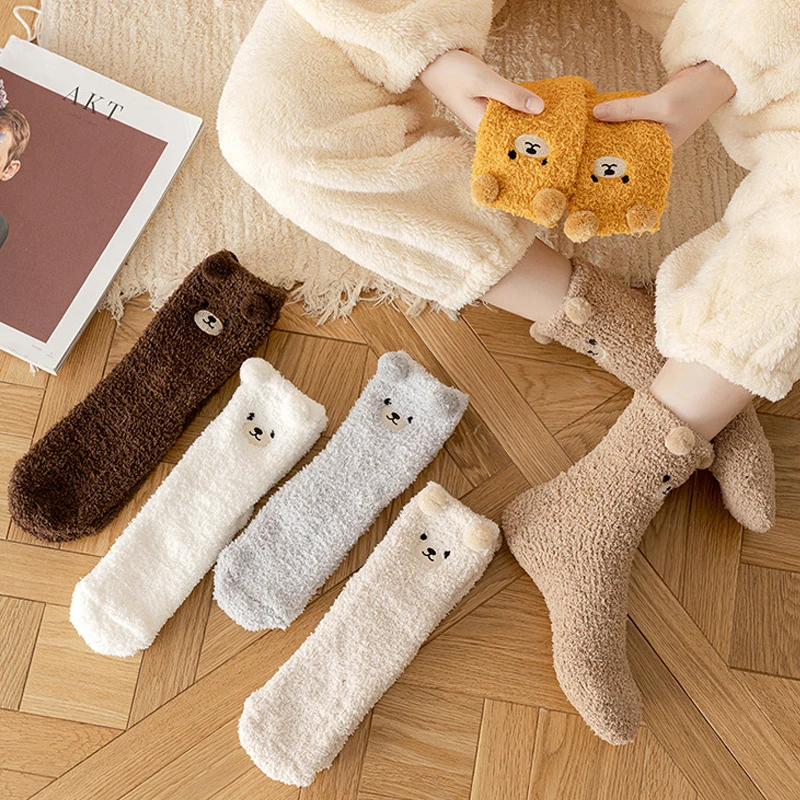

Милые Мультяшные Флисовые женские пушистые носки, 1 пара, зимние домашние тапочки, теплые носки средней длины для сна, плюшевые теплые прочные носки