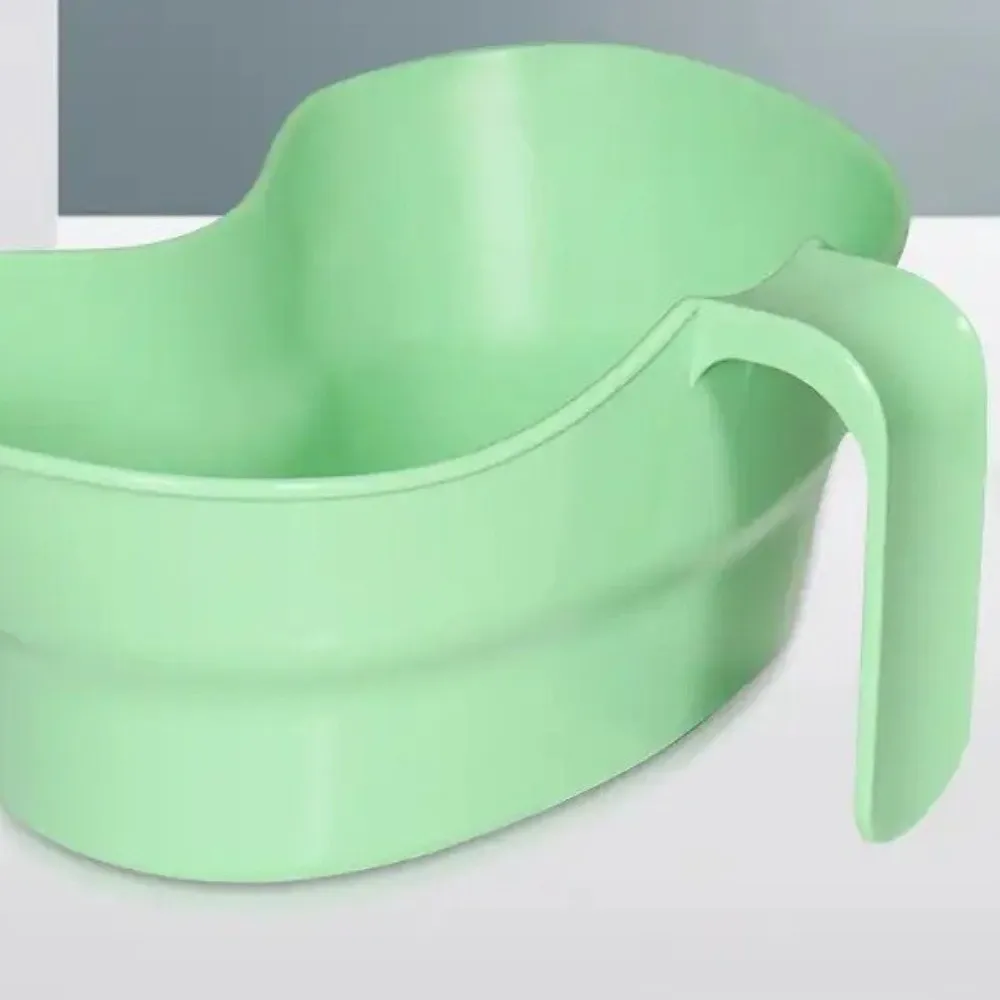 Useful Plastic Vomit With Handle Easy To Clean Mouthwash Cup Leak-Proof Emesis Basin Patient Care_voghion.com
