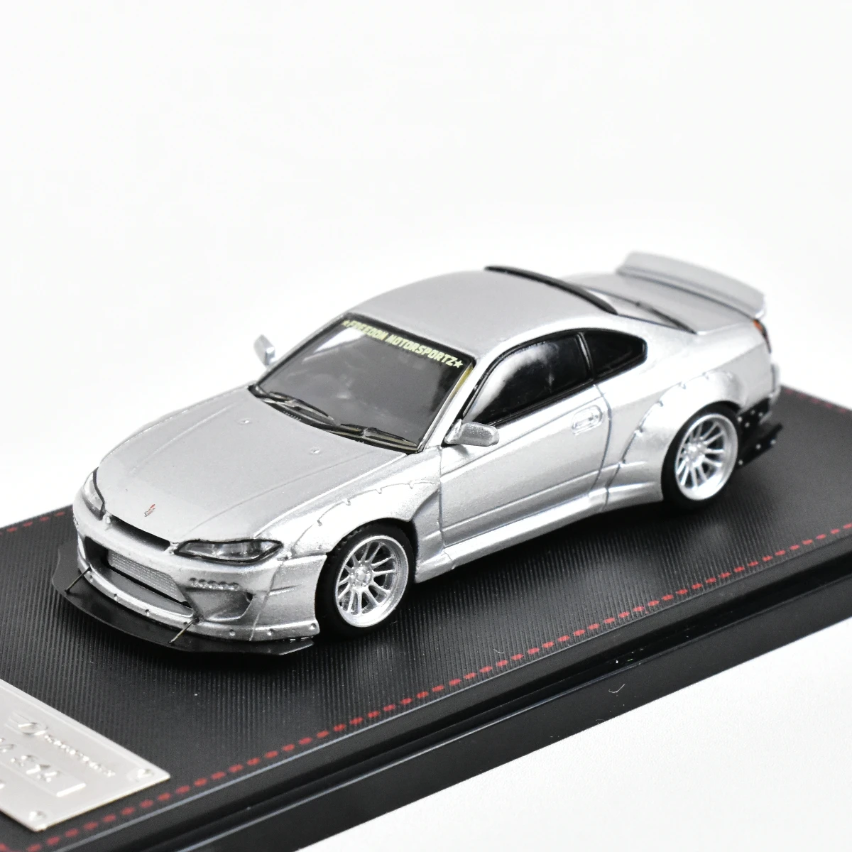 ストリート武器1:64シルバーs15ダイキャストモデルカー - AliExpress