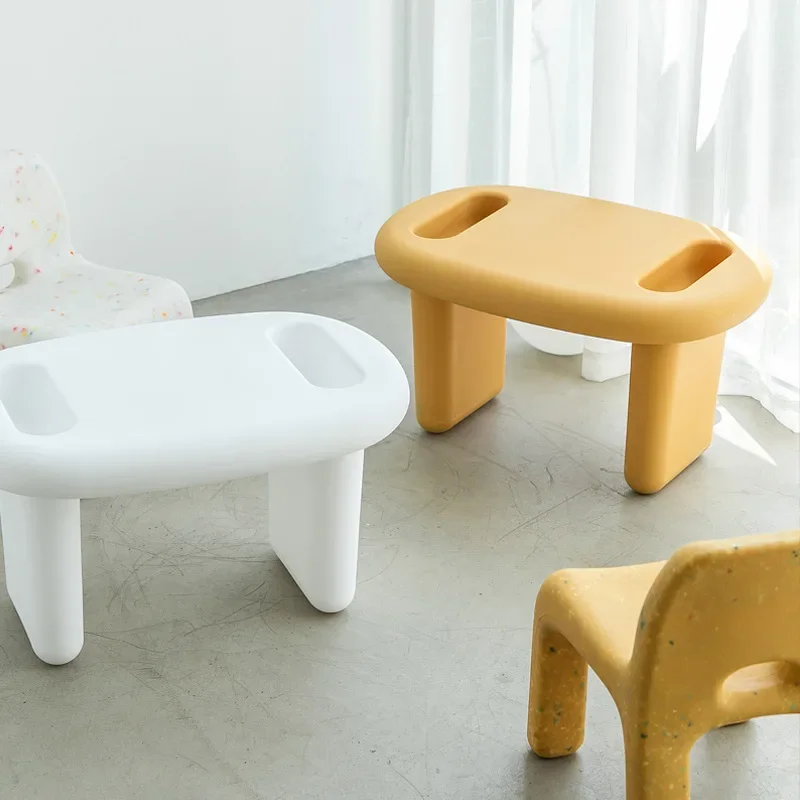 Modern simple children's table and chair kindergarten baby reading chair