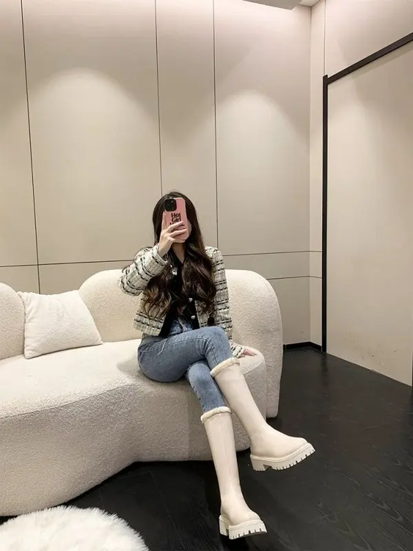 Winter Velvet Round Toe Thick Sole High Barrel Knight Boots for warmth and knee length boots Fashion Casual comfort Plus Size 42