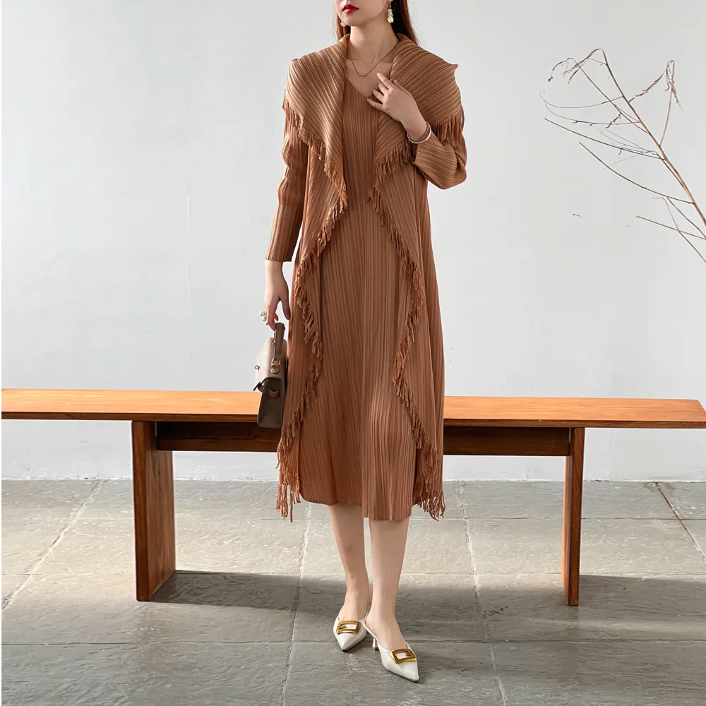 

Spring New Original Miyake Pleated Design Sense False Two Pieces Tassel Dress Temperament Ageing Peplum Skirt Women Clothing