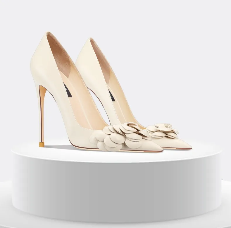 2026 New Brand Classic Pointed Women's High Heels Big Flower Women's Shoes Fashion and Comfortable Office High Heels