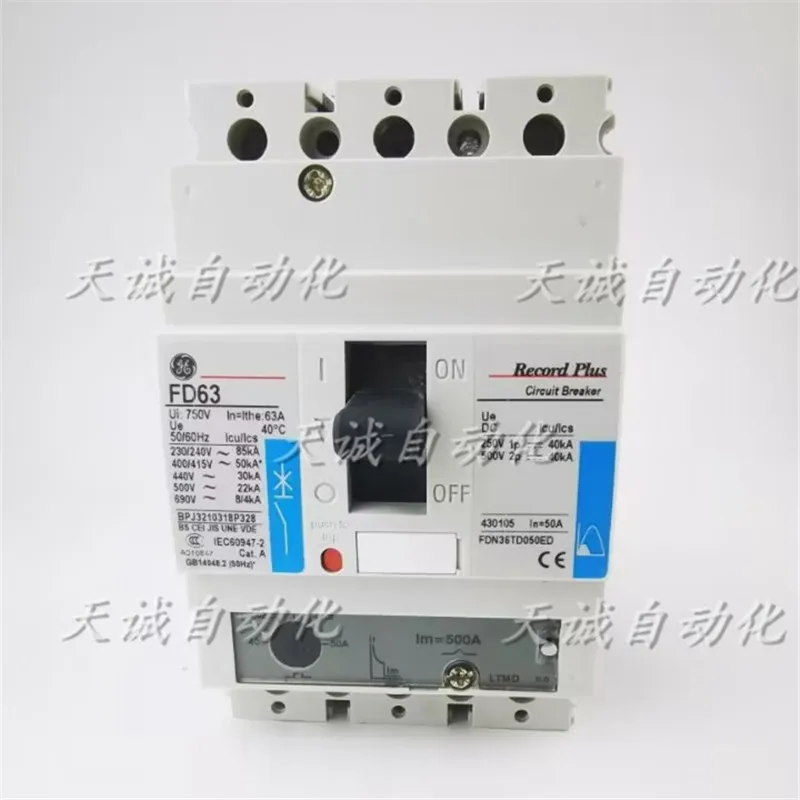 

Original American GE Universal Plastic Case Switch Circuit Breaker FD 633 P 10A 7A32A 50A 63A 80A 12.5A 160A