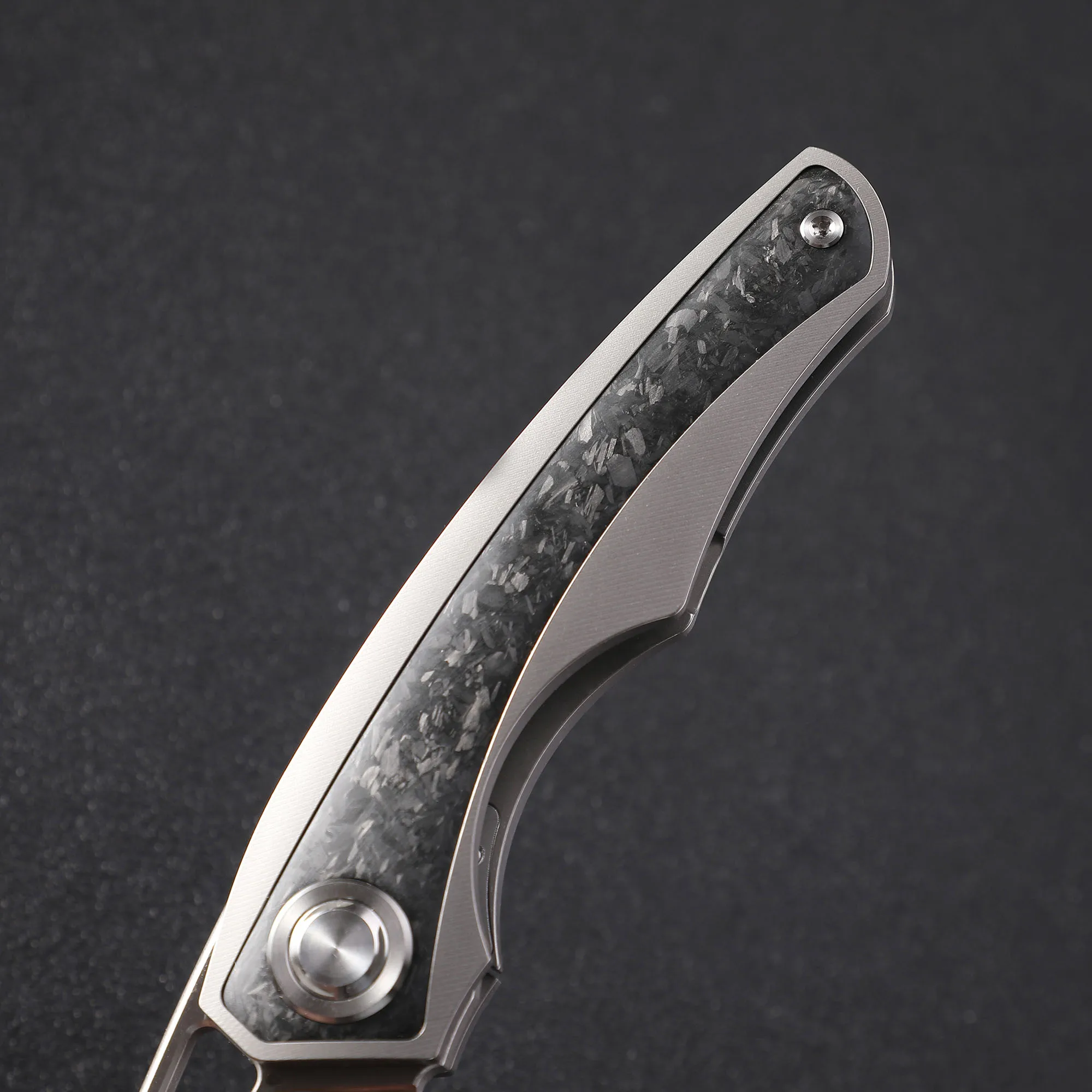 TwoSun TS186 Folding Knife Pocketknife M390 Steel Satin Blade Titanium +Carbon Fiber Handle Outdoor Camping Hunting EDC Tools 3