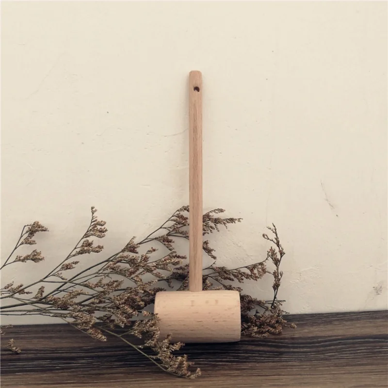 Description Picture 6 of item1Pc Beech Wood Crab Mallet with Handle Creative Multi-Use Wooden Lobster Mallet Food Meat Hammer Seafood Tool for Home Kitchen