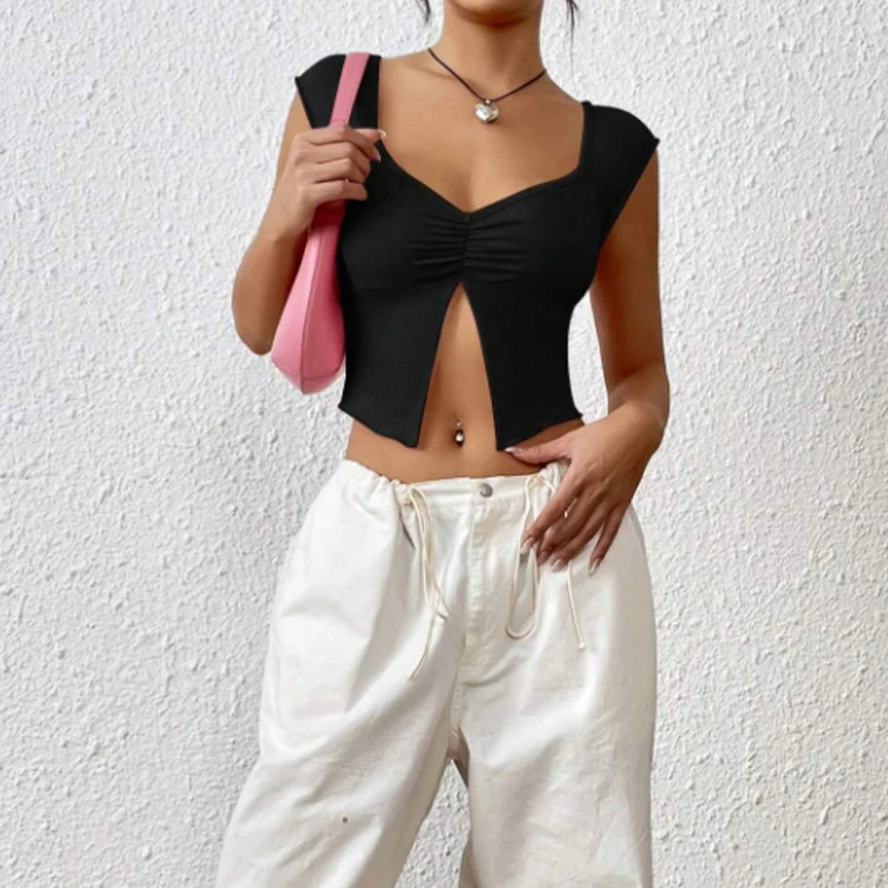 Instagram's new European and American sexy Spice girls design a thin short T-shirt with a slit under the chest 1 Instagram's new European and American sexy Spice girls design a thin short T-shirt with a slit under the chest