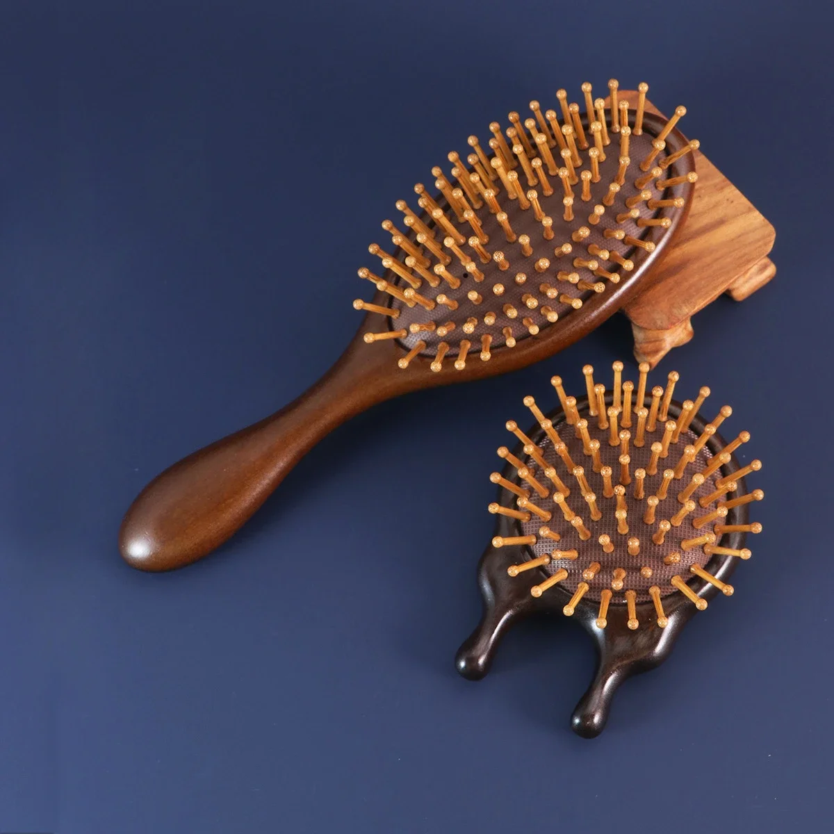 

Sandalwood Air Cushion Comb Head Meridian Massage Comb Solid Wood Air Bag Comb Compact Air Cushion Wood Comb