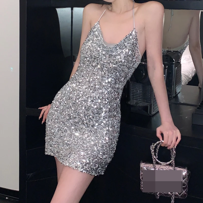 

Sparkling sequins hanging neck, suspender, backless dress for women in spring and summer, high-grade sexy desire dress