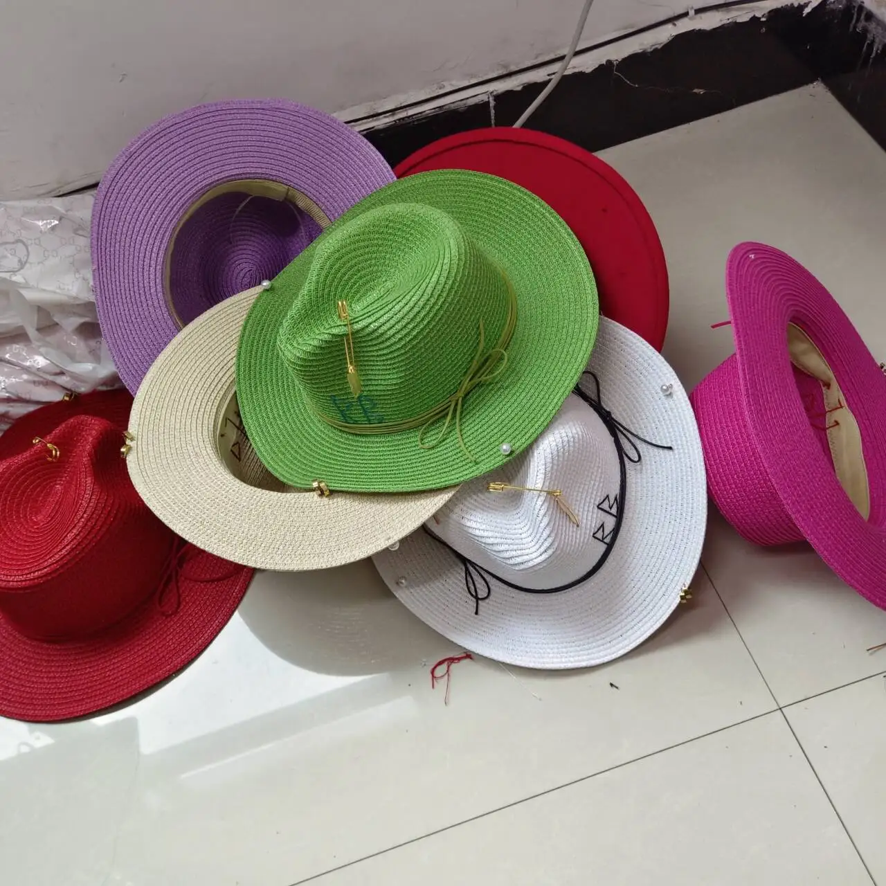 Street Style Summer Straw Hats Street Style Hat Trends Fall 2021