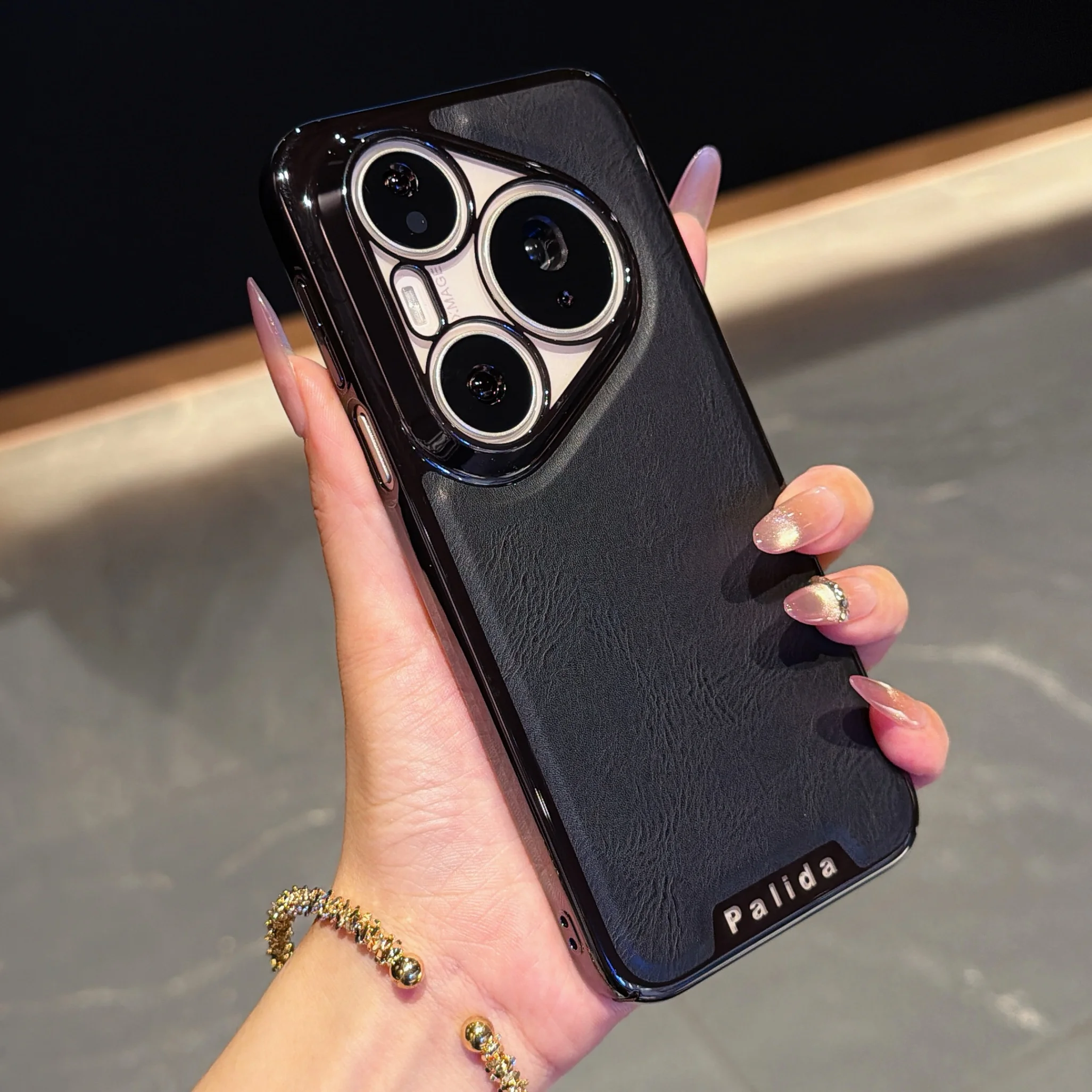 Luxury Skin-Friendly Leather Ultra-Slim PC Frame Case Cover