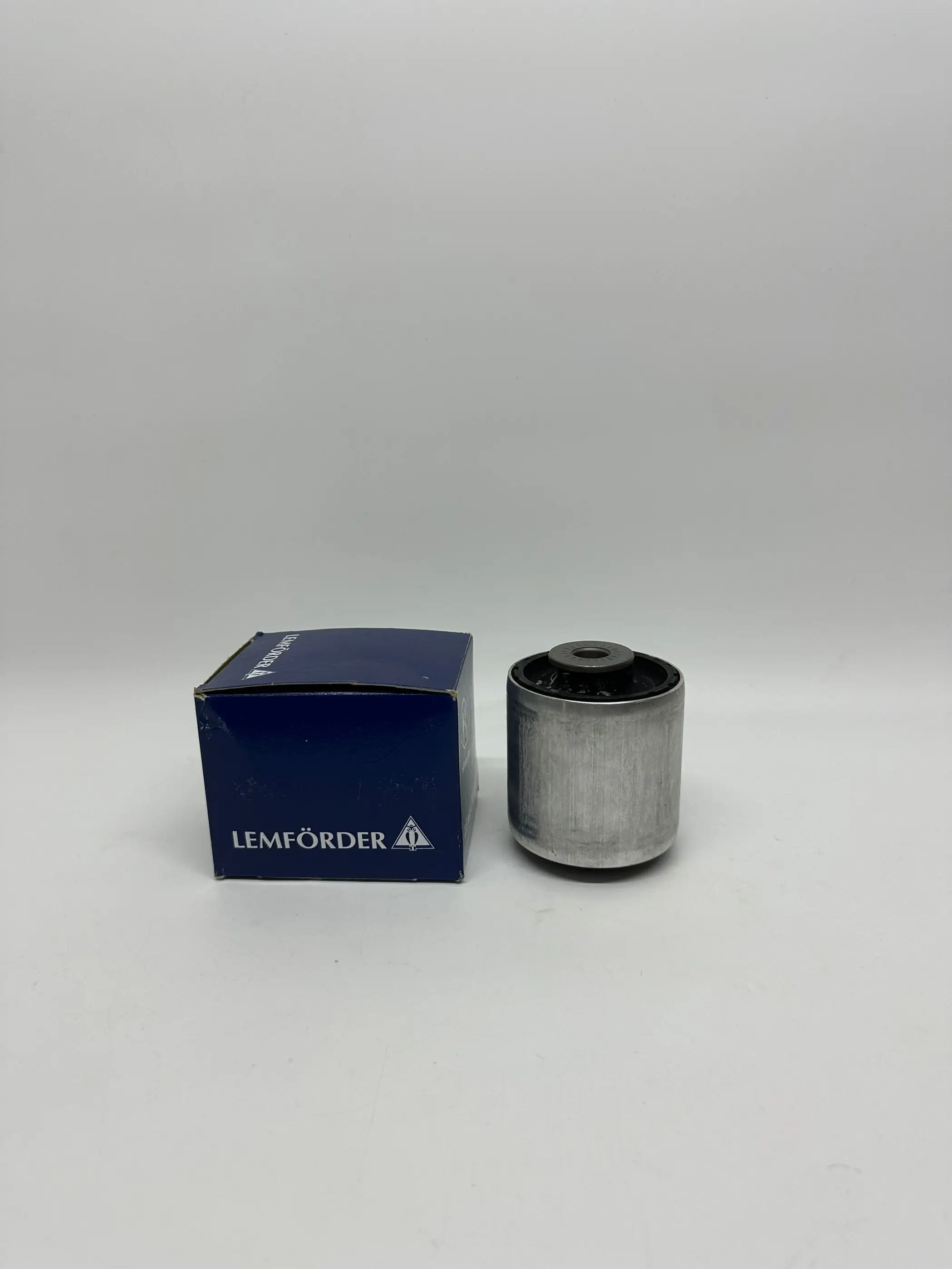 하부 암 부싱, BMW G05, G06, G07, G08, X5, X6, X7, 31106893551,31106893549,31106893550,31106878073,31106878074, 모두 신제품