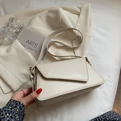 Bag Woman 2021 New Fashionable Retro Single Shoulder Armpit Bag Autumn Winter Simple Net Red Cross Small Square Bag