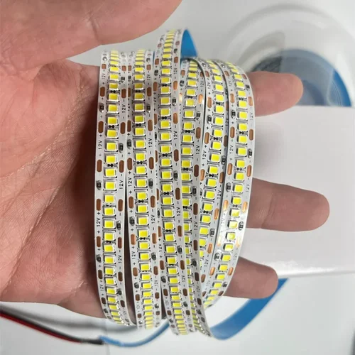 방 장식용 밝은 LED 스트립 조명, LED 다이오드 테이프, 따뜻한 화이트, 화이트, 60, 120/240 LED 램프, 2835SMD, 5M, 12V 3