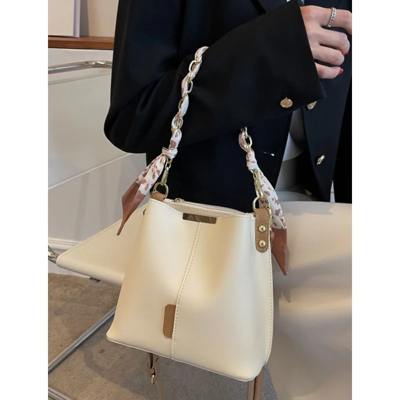 Capacity Crossbody Large High-Quality Bag Bucket Handbags For Women Chain Casual Messenger Versatile Exquisite Luxury Shoulder