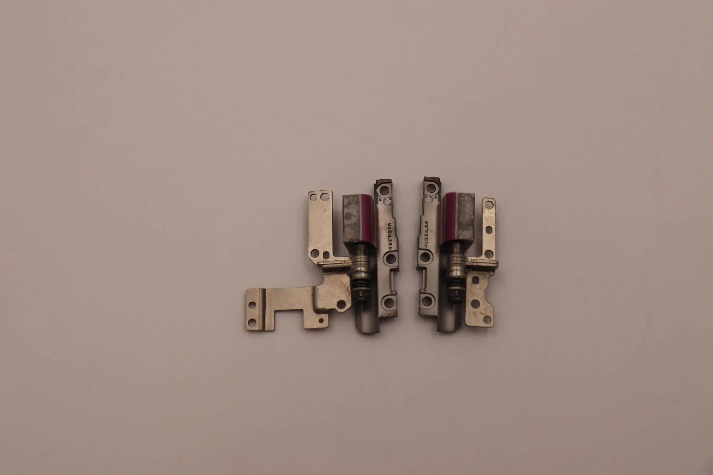 Original Lenovo ThinkPad P16s T16 Gen 1 Gen 2 LCD Hinges Left and Right Axis Shaft 5H50W13795 5H50W13796 5H50W13797