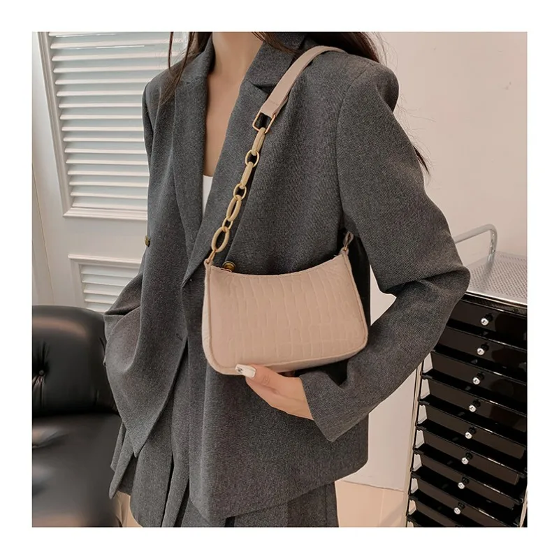 Рисунок 3 - Модная трендовая Сумка-тоут через плечо