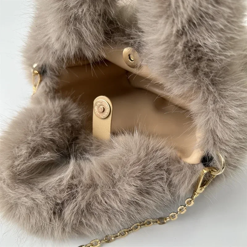Chic Plush Chain Shoulder Bag - Women's Luxury Faux Fur Tote