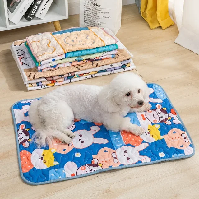 Reusable Washable Pet Pee Pad Dog Urine Mat for Bed & Training Absorbent Pet Diaper Mat Four Seasons Suitable Essential Dog Mat 3