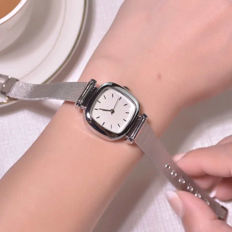 

Square Small Mesh Belt Women's Watch Casual Versatile Watch Simple Korean Style Watch Women Luxury Watches for Women