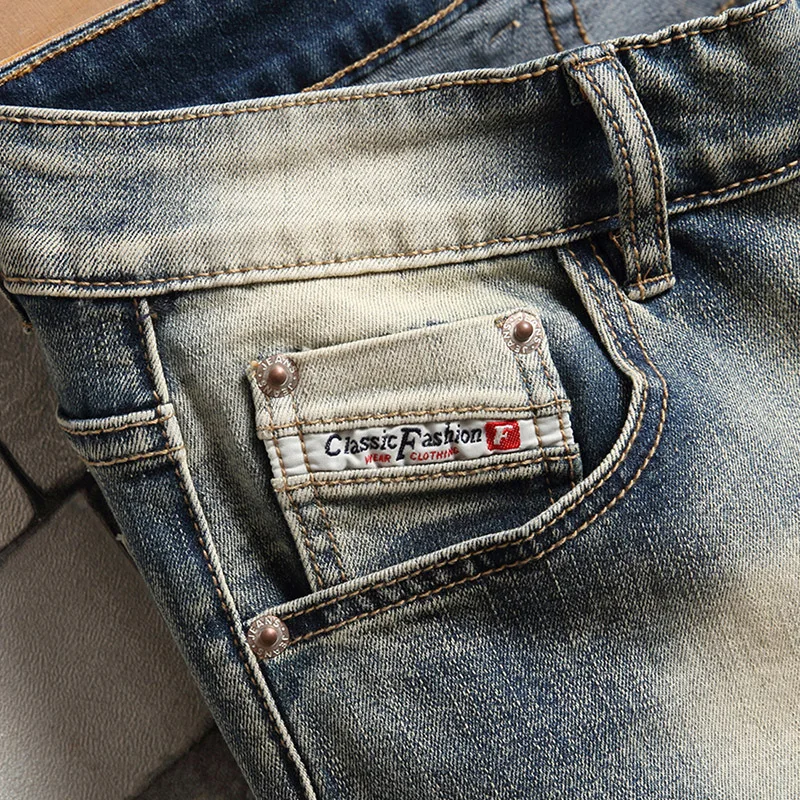 New Summer Men Retro Punk Denim Shorts Jeans Male Cotton Straight Fit Shorts Fashion Ripped Knee Length Jeans 42