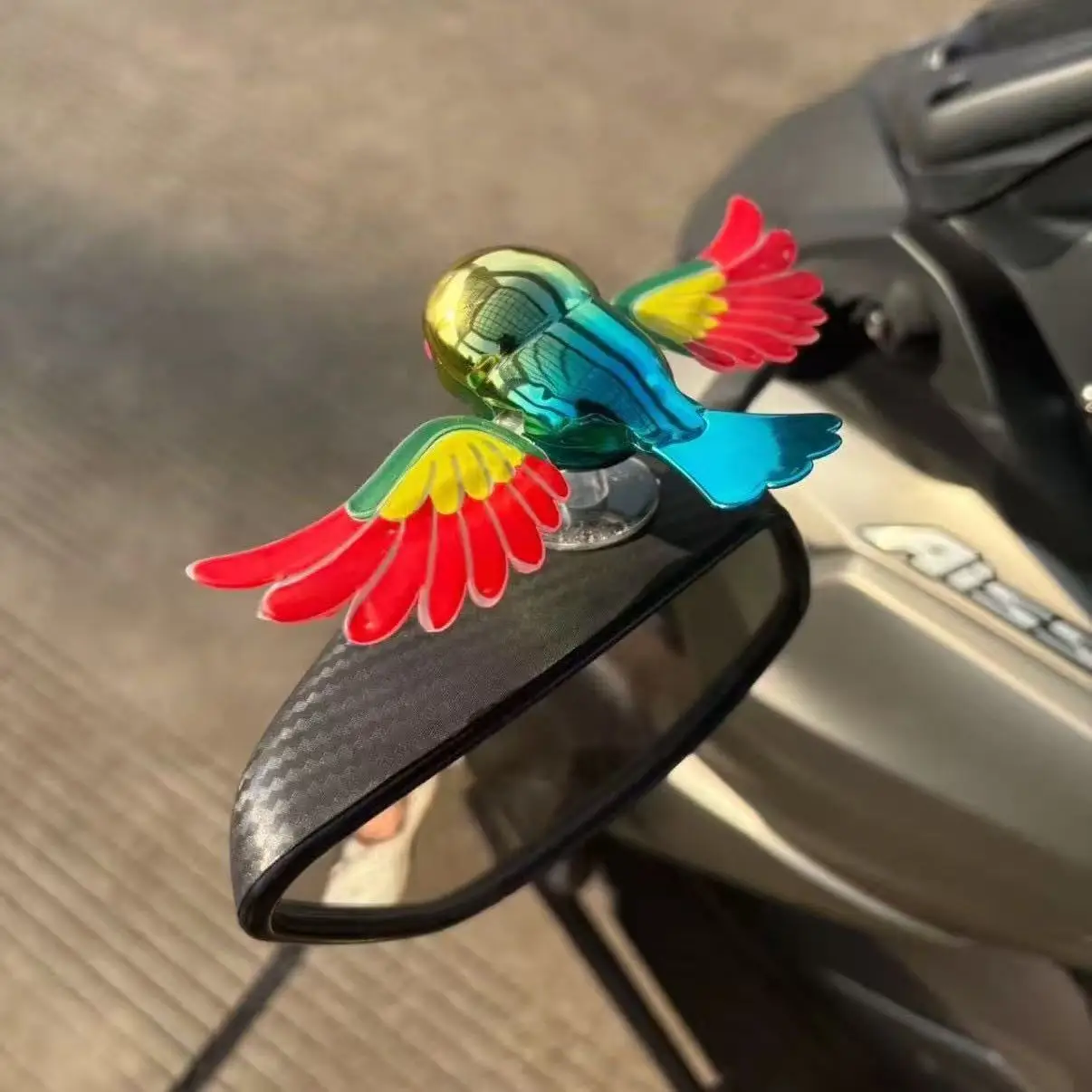 Simulation Flying Bird Car Ornament Wind-Driven Moving Wings Helmet Accessory Creative Decor For Electric Bike Motorcycle Riders_voghion.com