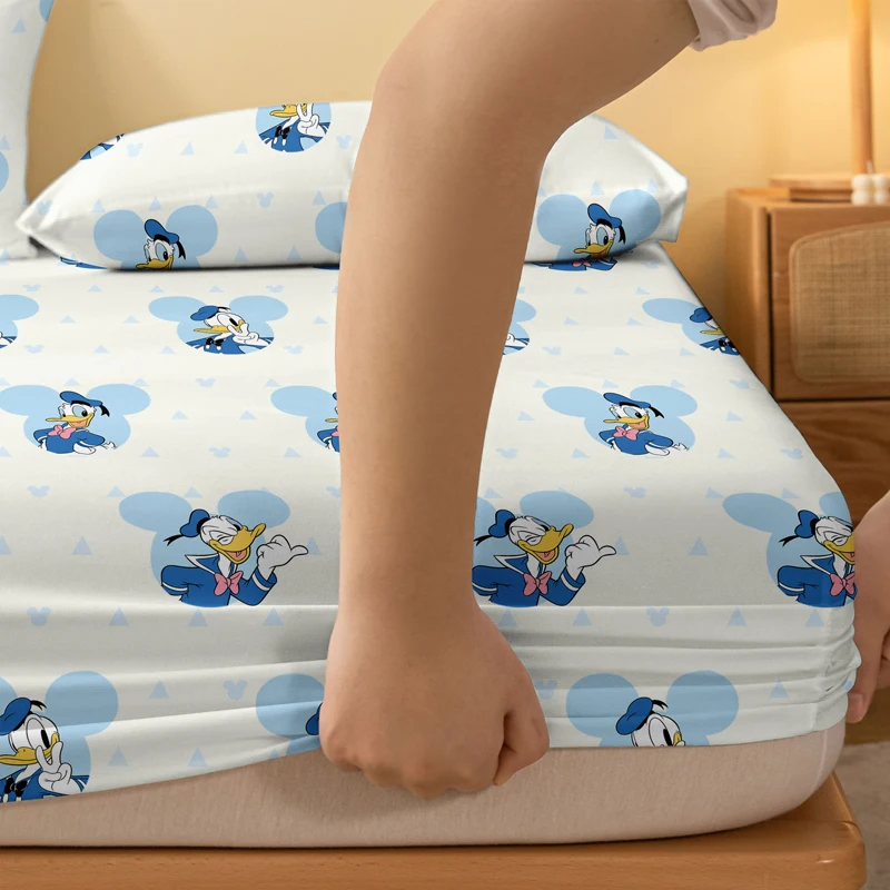 1 cartoon cute Donald Duck pattern digital printed frosted Fitted Sheett,bedroom printed bed cover,bedding(No pillowcase) 4