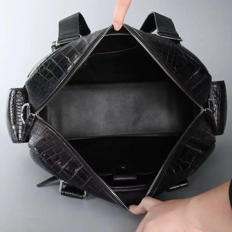 Men's designer crocodile bag lifestyle carried look - Vexaro