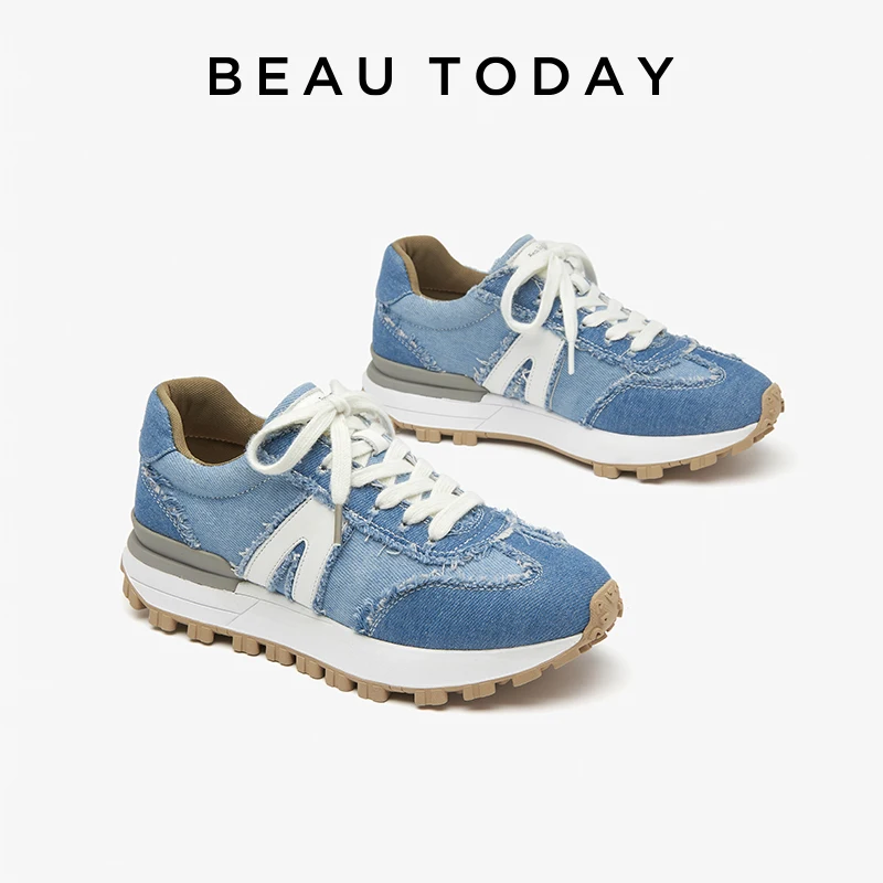 

Кроссовки женские из коровьей кожи с круглым носком на шнуровке