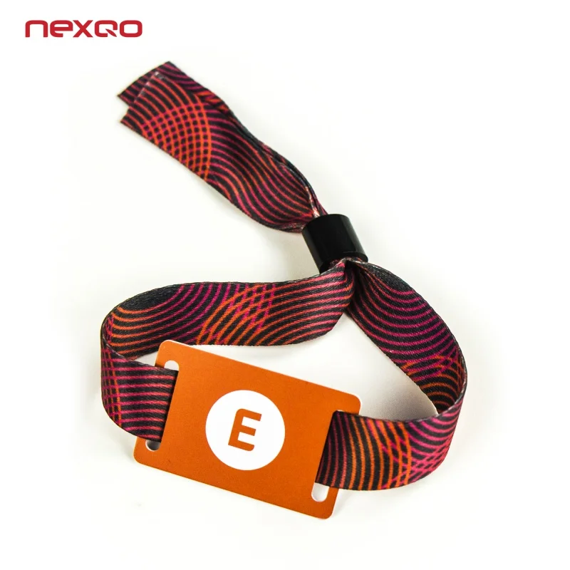 NFC Silicone Wristband RFID Band Waterproof Debossed Logo Printing