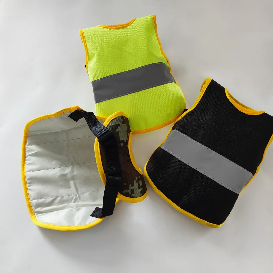 New chicken reflective vest, chicken duck goose vest, pet night protective clothing, autumn and winter duck warm vest
