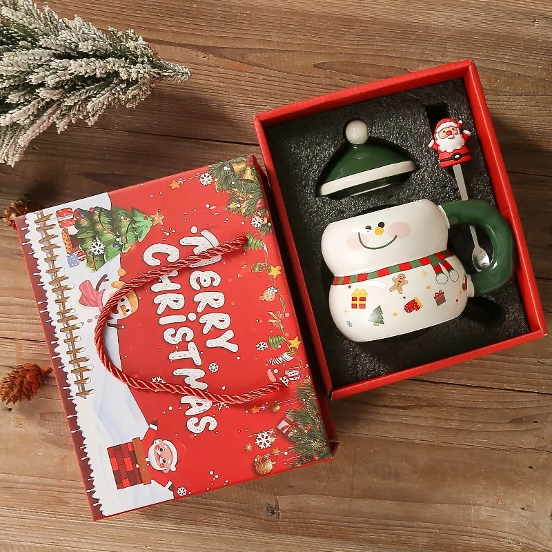 Creative Christmas Ceramic Mug with Lid and Spoon - Large Capacity Cartoon Christmas Cup - Practical Home Gift for Students