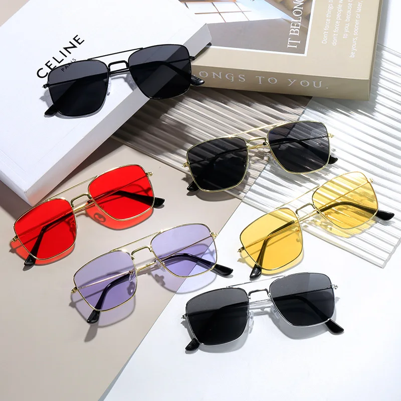 Quadratische Sonnenbrille Männer Vintage Metall Sonnenbrille für Frauen Luxusmarke Brille Sonnenbrille Damen Sonnenbrille für weibliche männliche antike