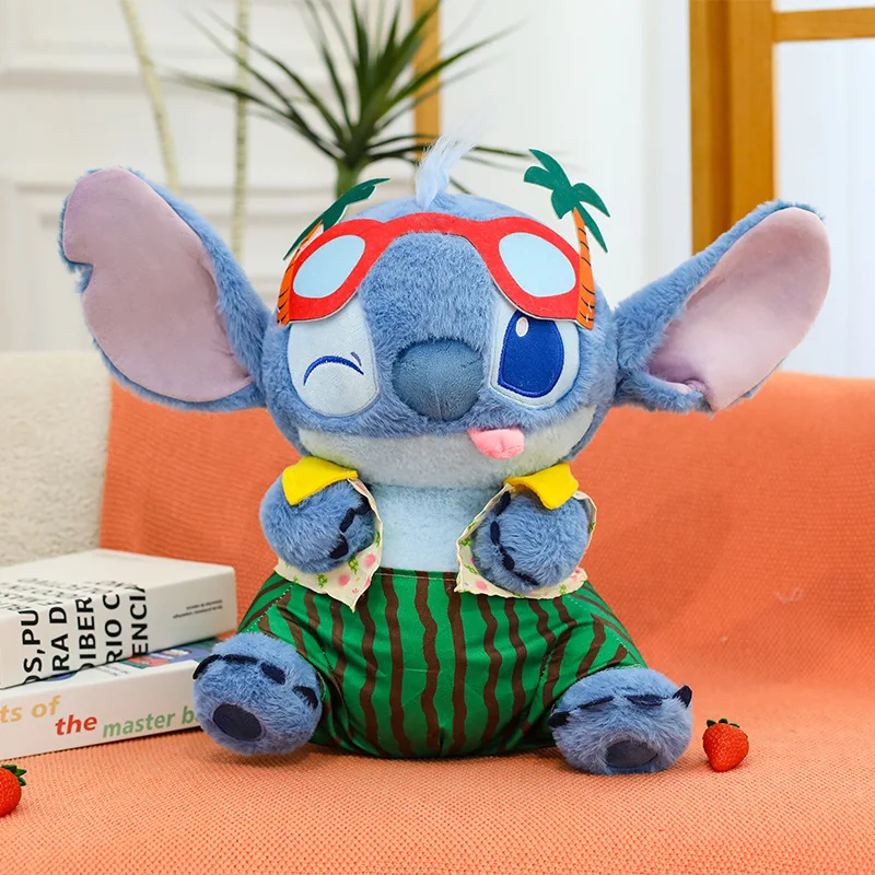 دمية ستيتش وأنجيل القطيفة: مغامرات الفاكهة الصيفية