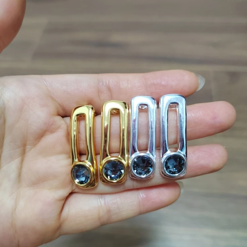 2023 New UNOde50 Fashionable in Europe and America Exquisite, High Quality Pearl Trend Women's Earrings Jewelry Gift Bag