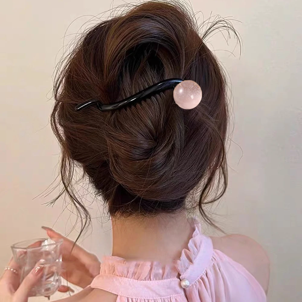 Retro S Shape Ponytail Twist Hair Clips New Fashion Multi-colour Twisted Hollow Out Shark Clips Headdress Hair Accessories Gift