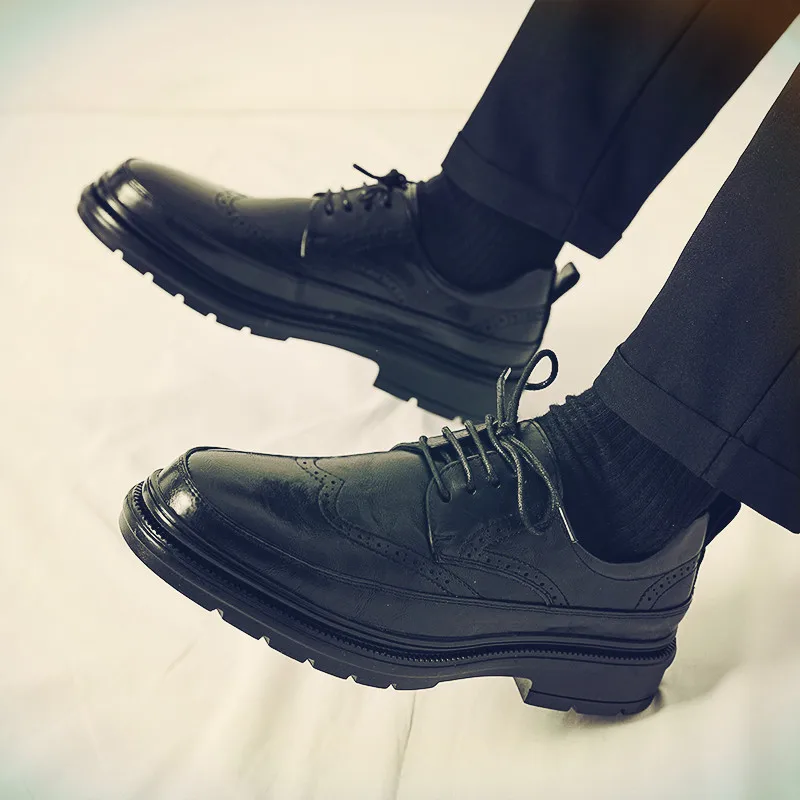 Wedding Leather Business Shoes For Men Mens Formal Shoes White Leather Oxford 38-44 mens brogue shoes