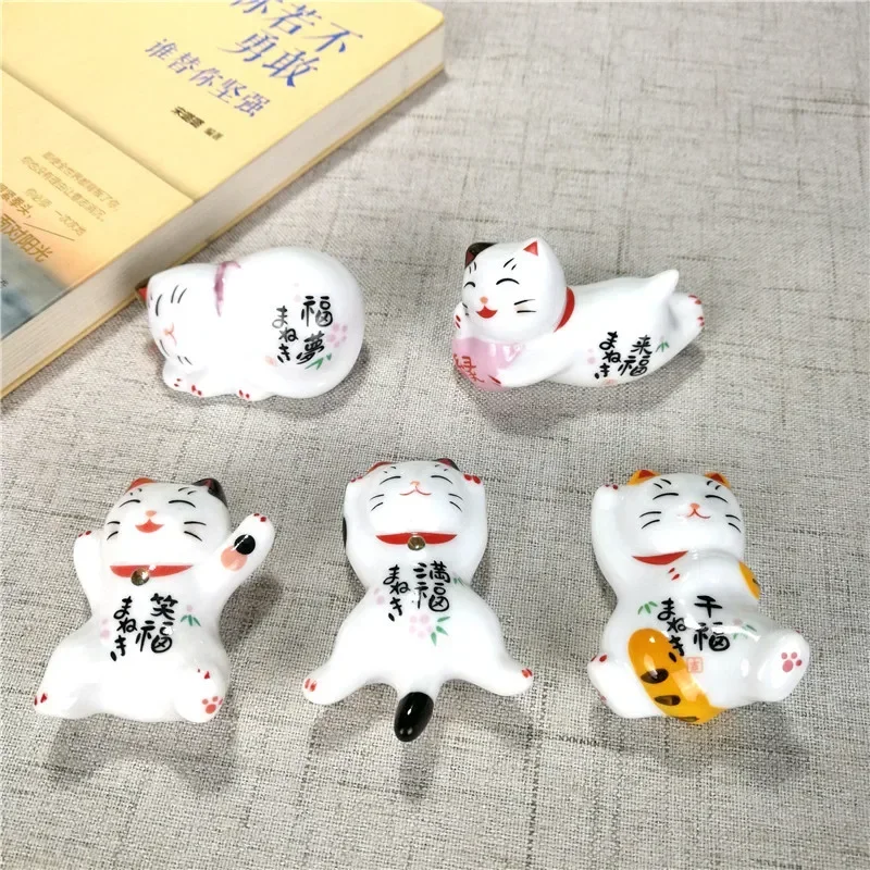 5 Pezzi Porta Bacchette in Ceramica Per Gatti, Ornamenti Per Gatti in Stile Giapponese, Mini Figure di Gatti in Ceramica Per La Cucina Domestica