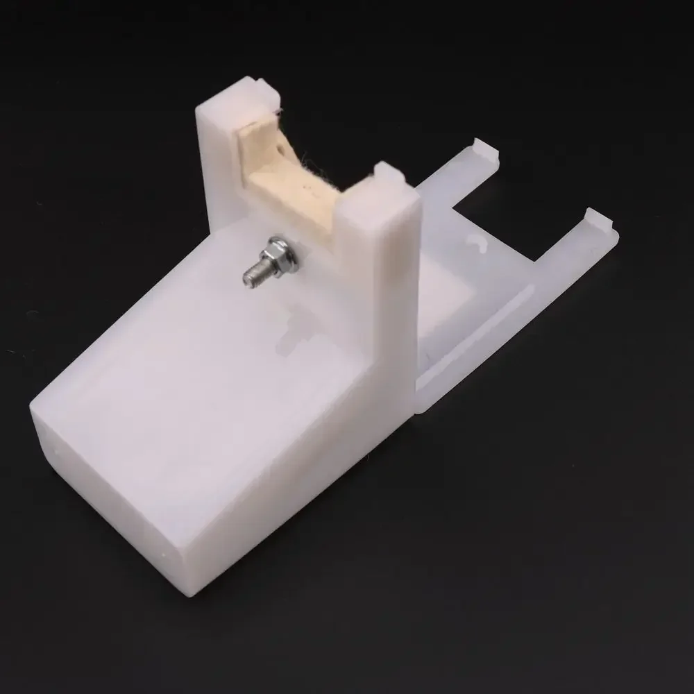 1pcs Elevator oil cup oil box Elevator guide rail lubrication Applicable to Schindle kettle 30mm guide rail thickne
