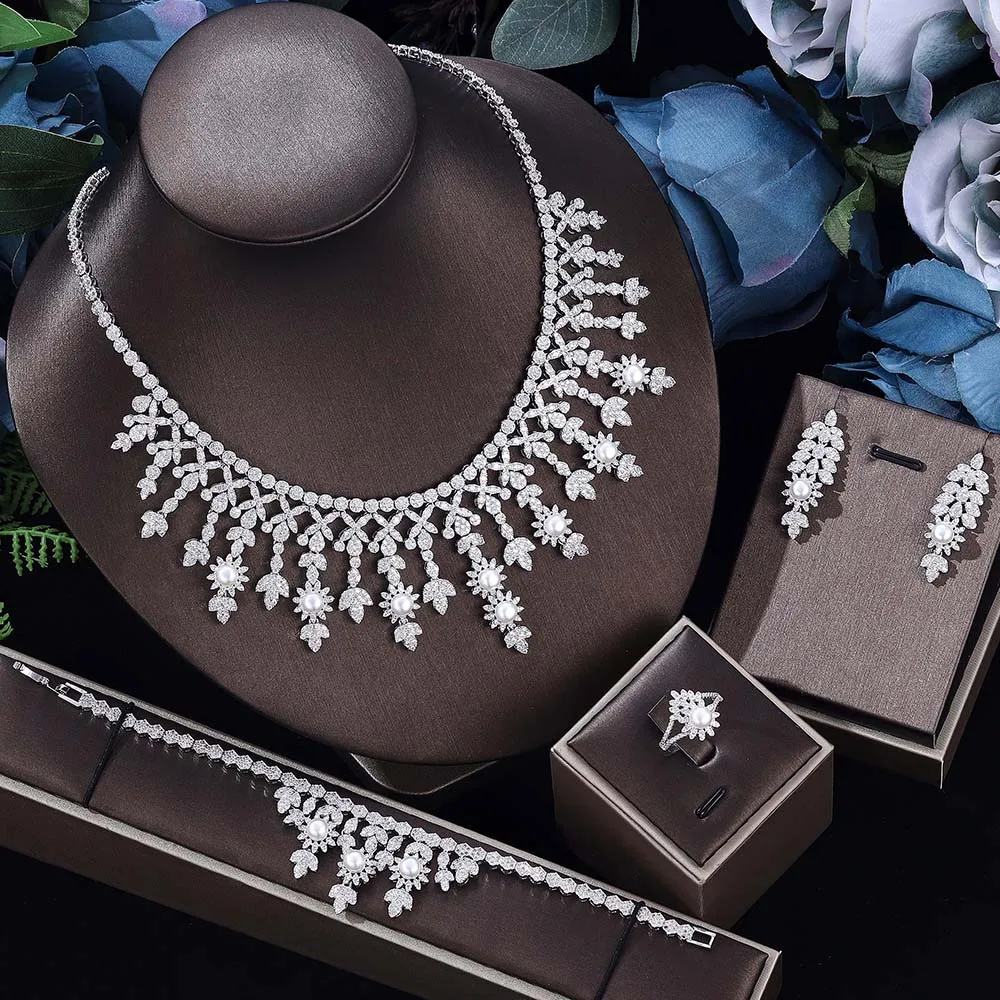 

The 4-piece Bridal Zirconia Jewellery Set is perfect for women's anniversary gift parties and is popular in Europe and America
