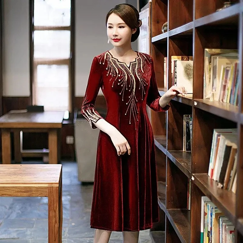Fashion Women Gold Velvet Dress Long Dresses 2025 Spring Female Autumn Fat Loose Dress Black Wave Point Dresses Spring Autumn