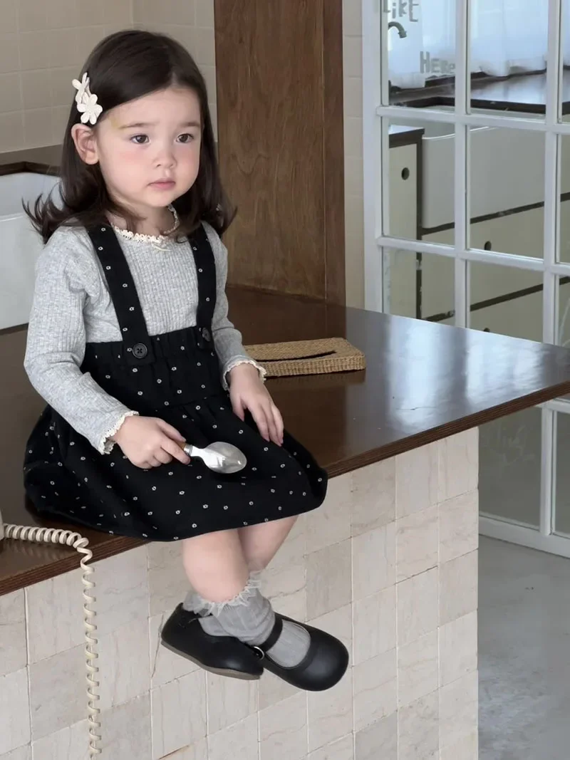 Autumn Baby Girls Thin Loose Cotton Undershirts