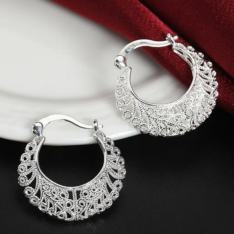 Mode Silber Farbe Metall Carving Muster Hohl Hoop Ohrringe für Frauen Elegante Party Engagement Ohrringe Schmuck – Detail 2