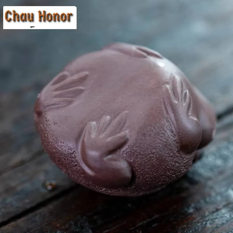 Chinese Purple Clay Tea Pet Lucky Golden Toad Statue Ornaments Handmade Tea Figurine Sculpture Crafts Home Tea Set Decors Gifts