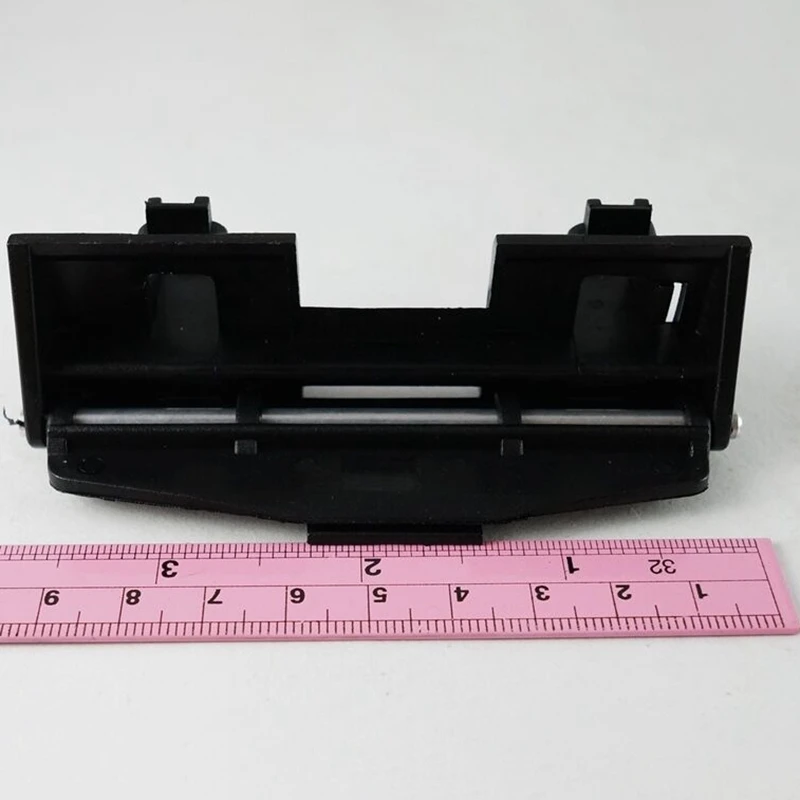 

Fuel Tank Gas Door Hinge 51171928197 for BMW 5 & 7 Series E32/E34