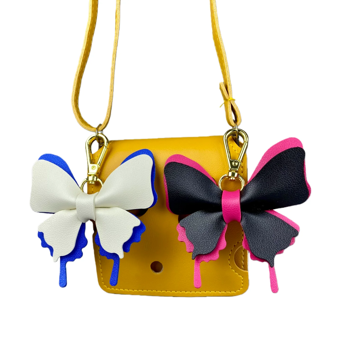Elegant 3D Leather Butterfly Charm with Detachable Keyring Accessory