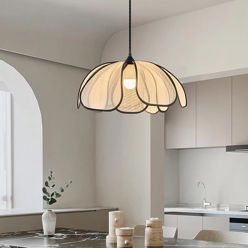 Nordic Hand-Woven Lotus Chandelier 4