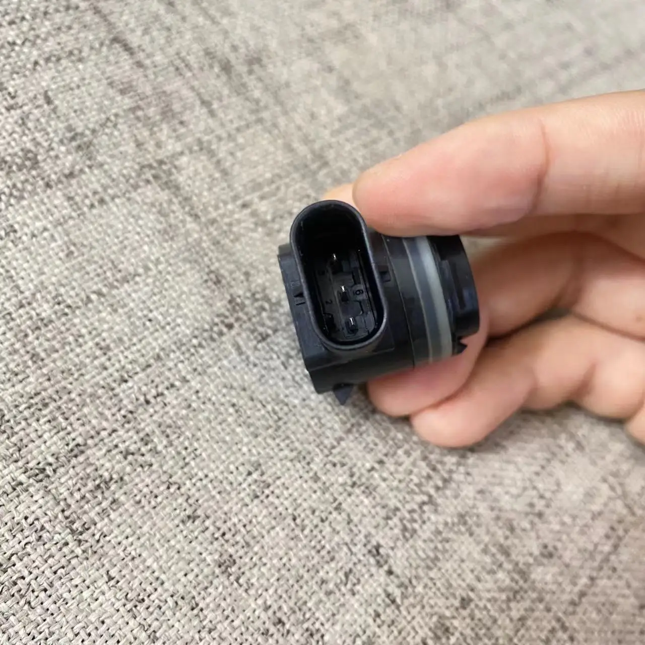 Parking Sensor Retainer A0009055504 Original Parking Distance Sensor For MercedesBenz W166 X166 W222 V222 W176 W207 C207 A207 C117 X117 W218 C218 X218