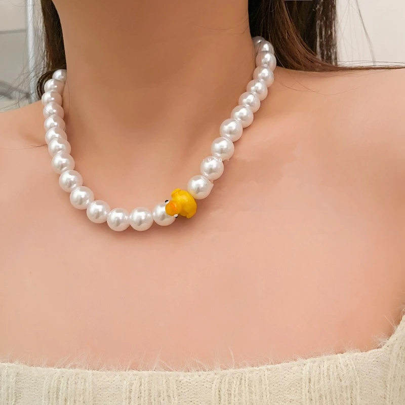 HUANZHI 2022 INS Colorful Beads Pearl Necklace Cute Insect Duck OT